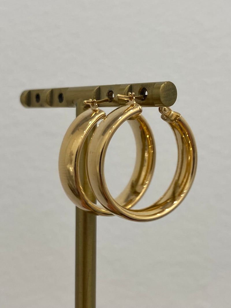 20mm Plain Hoop Earrings - 9ct Gold
