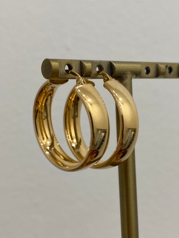 20mm Plain Hoop Earrings - 9ct Gold