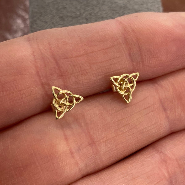 Celtic Design Stud Earrings 9ct Gold