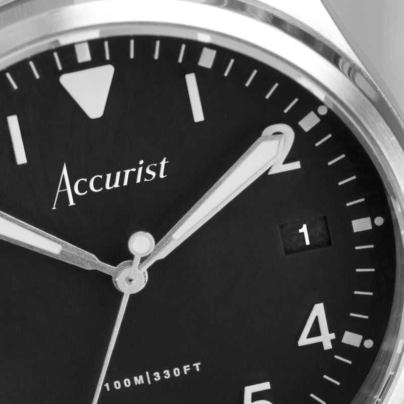 Accurist Gents Stainless Steel Bracelet Watch