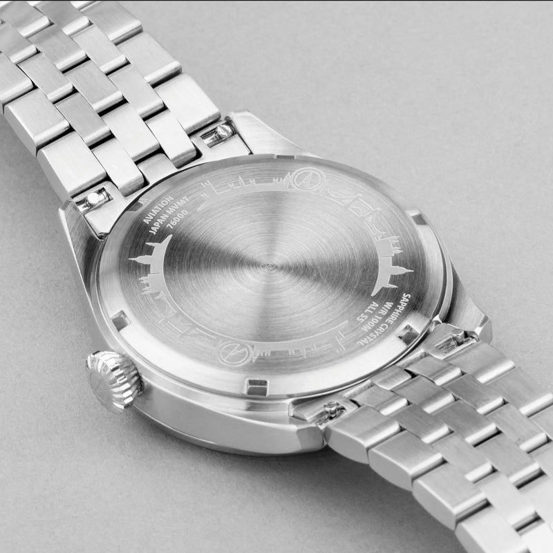 Accurist Gents Stainless Steel Bracelet Watch