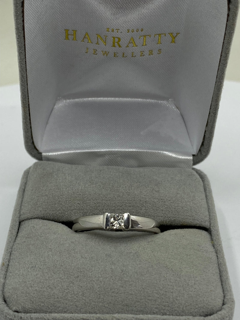 Princess Ring - 18ct White Gold