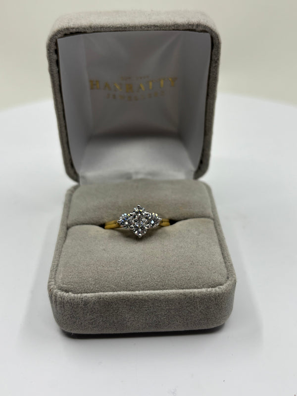 Brilliant Cut Diamond Ring - 18ct Gold