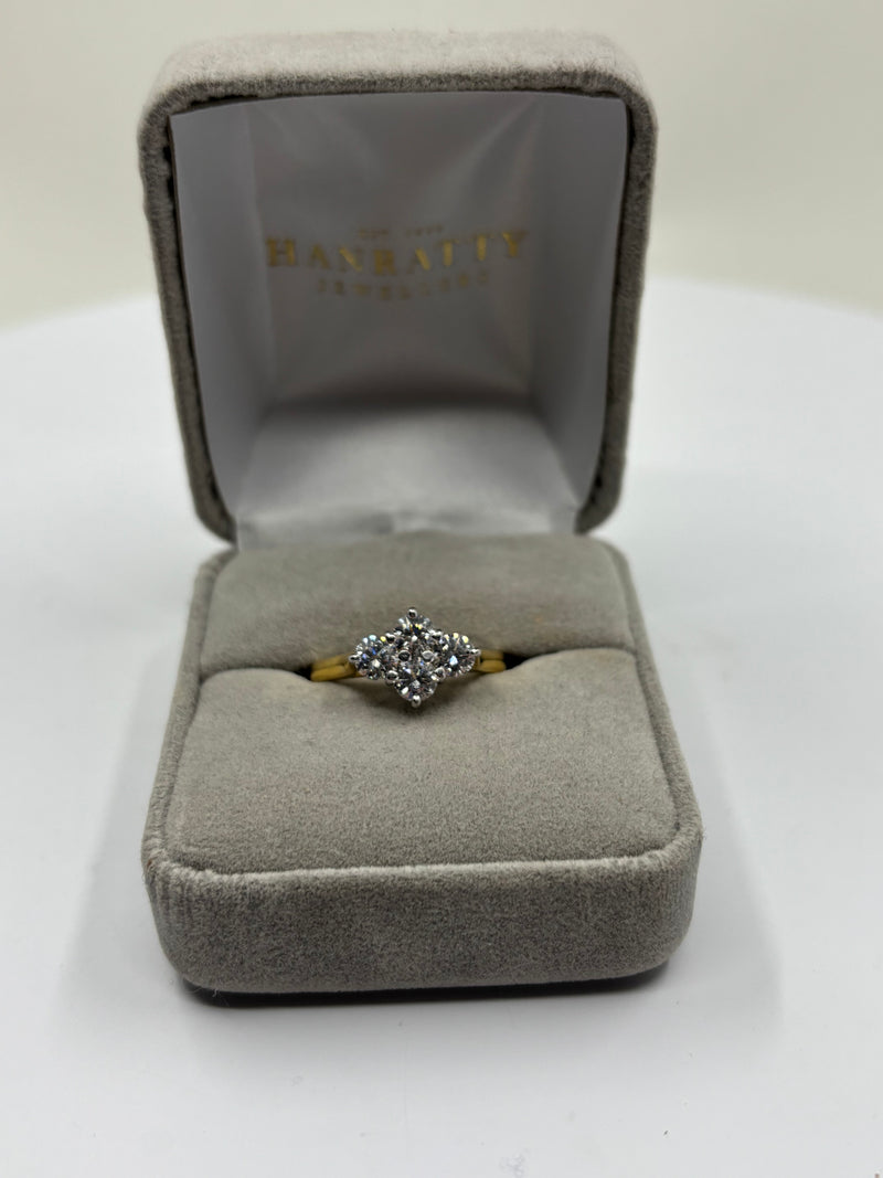Brilliant Cut Diamond Ring - 18ct Gold