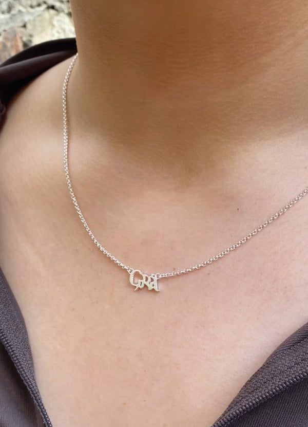 'Grá' Necklace 18"