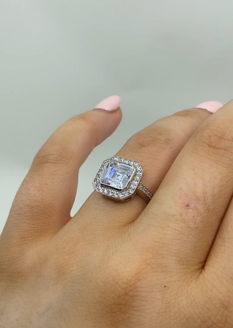 Cubic Zirconia Stone Ring - Sterling Silver