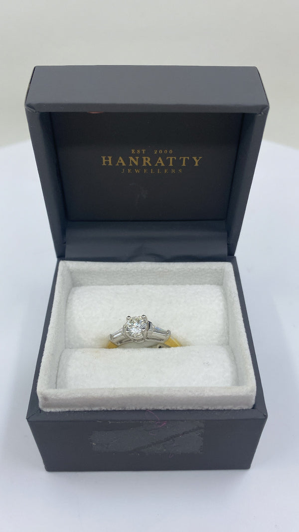 Diamond Trilogy Ring - 18ct Gold