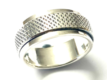 Gents Celtic Ring - Sterling Silver