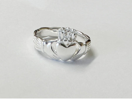 Ladies Claddagh & Celtic Knot Ring - Sterling Silver